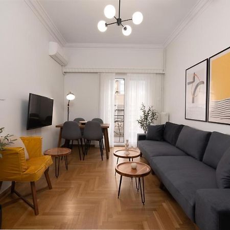 Vibrant Urban Getaway: Charming 2-Bedroom Near Bars, Parks, And Metro Athen Exterior foto